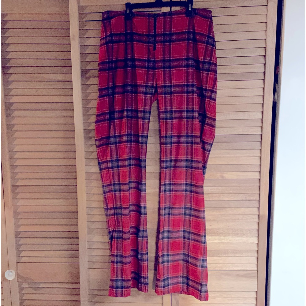 Hot Kiss plaid pants